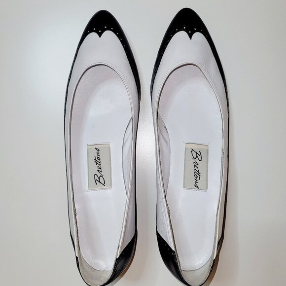 Vintage Bretton's Wingtip Dress Shoes *Mint* Size 9 - Picture 1 of 9